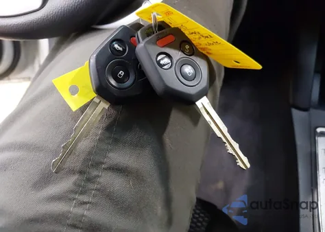 2015 Subaru Outback 2.5I Premium z USA, uszkodzony, nr VIN 4S4BSAEC0F3242026